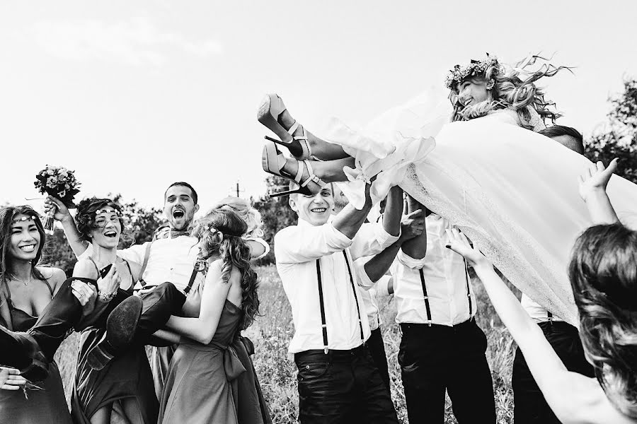 Wedding photographer Ekaterina Sebirskaya (kates). Photo of 30 October 2015