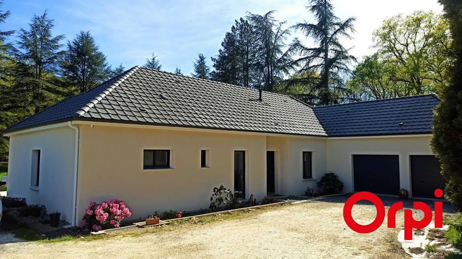 Vente maison 5 pièces 153 m² à Saint-Eloy-de-Gy (18110), 363 800 €