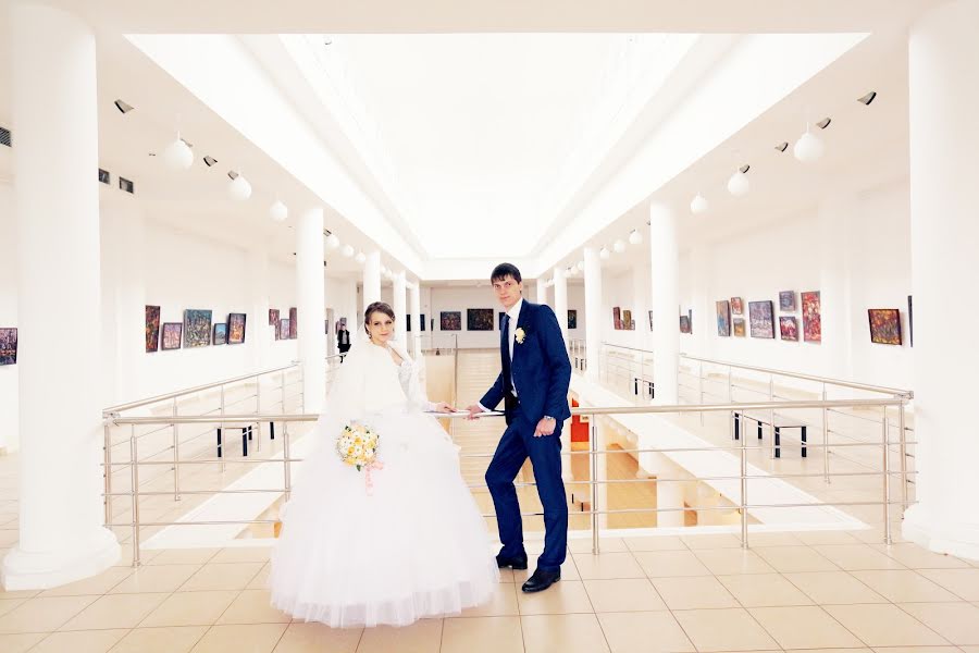 Fotógrafo de bodas Vladimir Samarin (luxfoto). Foto del 3 de mayo 2015