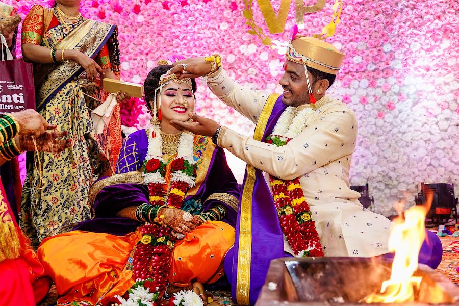 Wedding photographer Paresh Jadhav (pareshjadhav). Photo of 9 March 2022