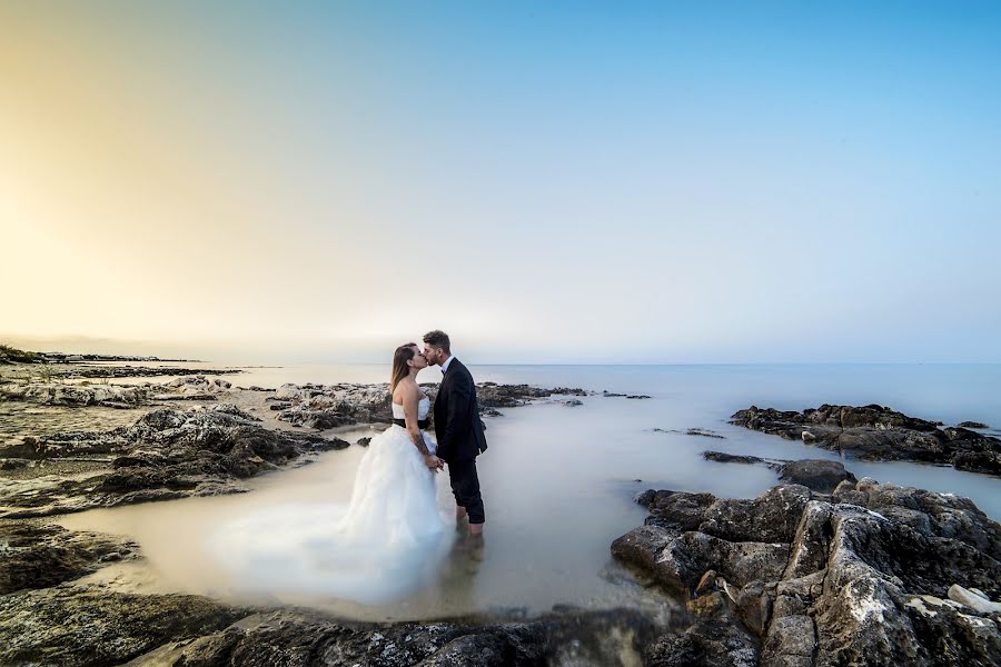 Fotógrafo de casamento Vincenzo Cavaliere (vincenzocavalie). Foto de 25 de maio 2019