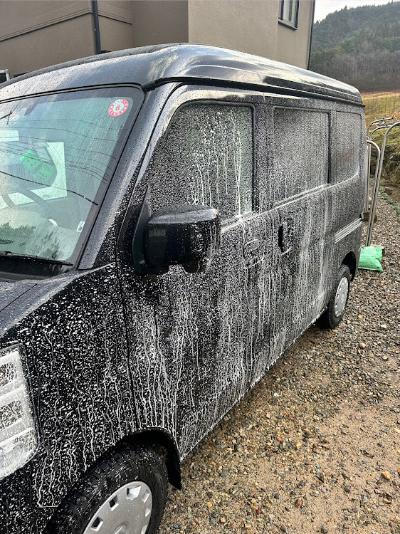 エブリイバンの洗車・新年初カスタム・今年もよろしくお願いします・新年のご挨拶に関するカスタム事例の投稿画像3枚目