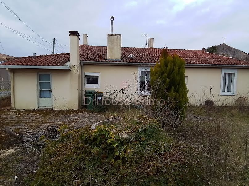 Vente maison 5 pièces 100 m² à Gaillan-en-Médoc (33340), 159 000 €