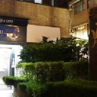 MAYU Bistro ＆ Cafe