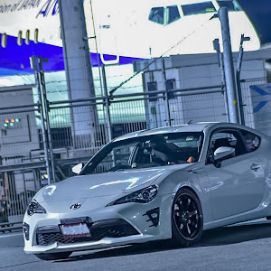 86