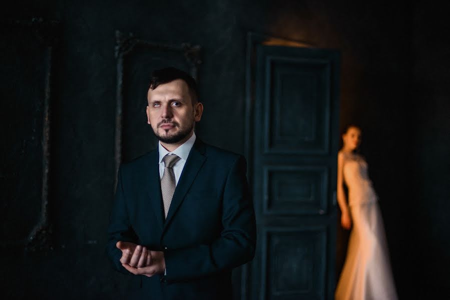 Fotógrafo de casamento Olga Timofeeva (olgatimofeeva). Foto de 4 de março 2014