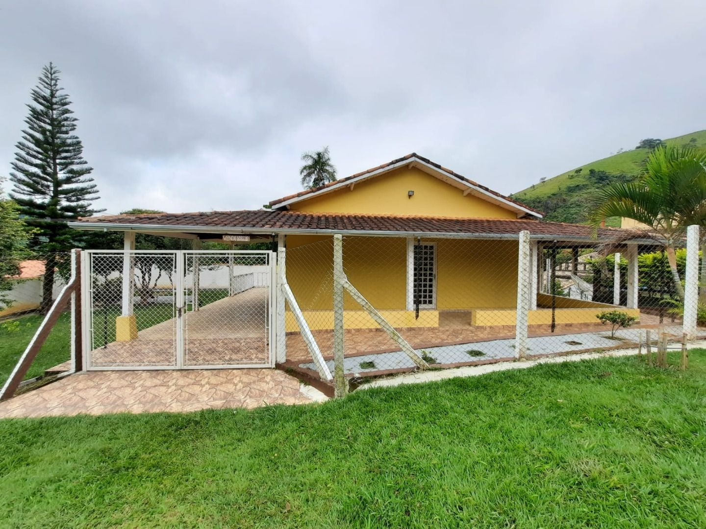 Casas à venda Parque Primavera