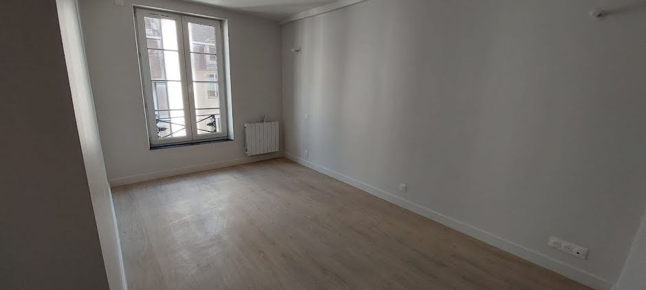 Location  appartement 3 pièces 75.88 m² à Caen (14000), 1 085 €