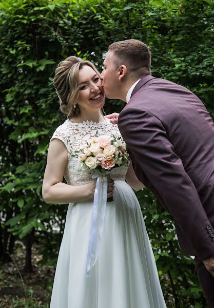 Wedding photographer Sveta Mitina (mitina06). Photo of 12 June 2018