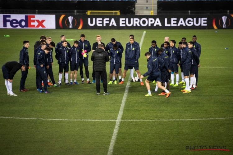 VIDEO: Gent traint in Luminus Arena met groep waarvan amper 15 spelers in aanmerking komen