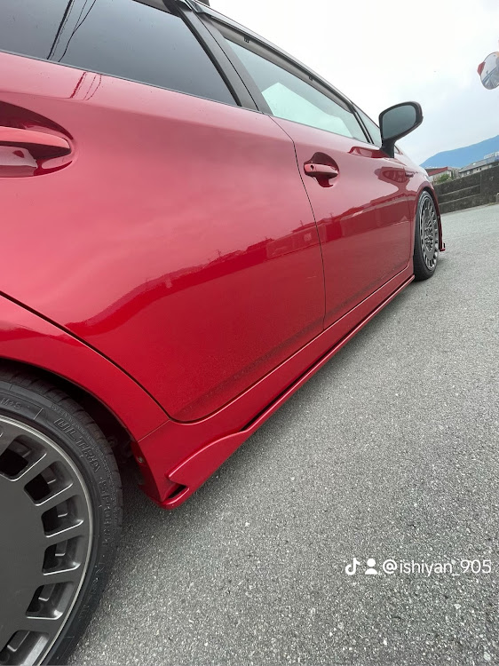 プリウスの#unity・#usdm#stance・#loweredLifestyle・#jdmlifestyle・#純ベタに関するカスタム事例の投稿画像3枚目
