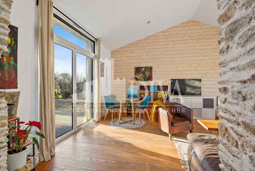 House with terrace 3