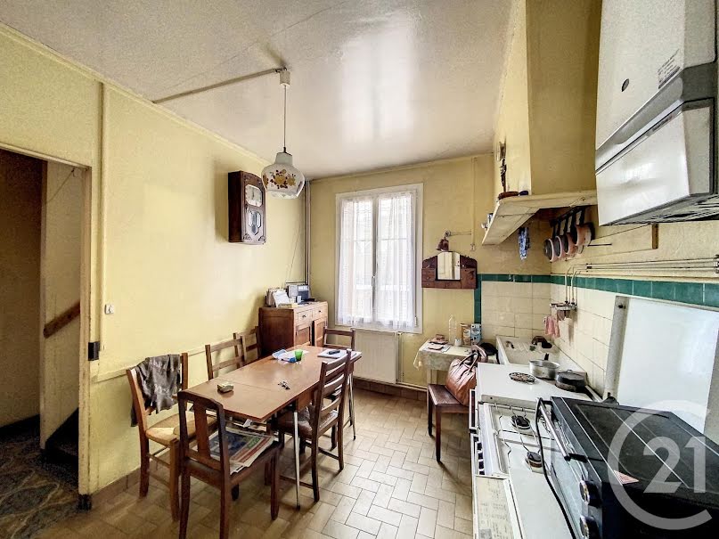 Vente maison 5 pièces 99 m² à Rouen (76000), 140 500 €