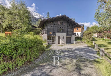 Chalet avec vue panoramique et terrasse 1