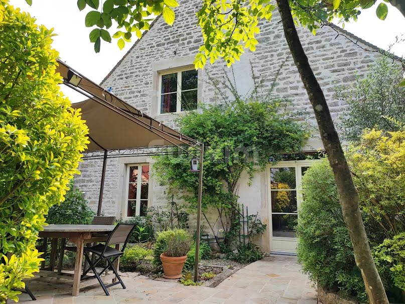 Vente maison 8 pièces 240 m² à Beaune (21200), 599 000 €