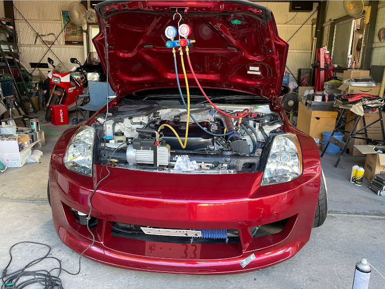 フェアレディZのカモイレーシング・LOWLIFEGANG・キャンバーズに関するカスタム事例の投稿画像6枚目