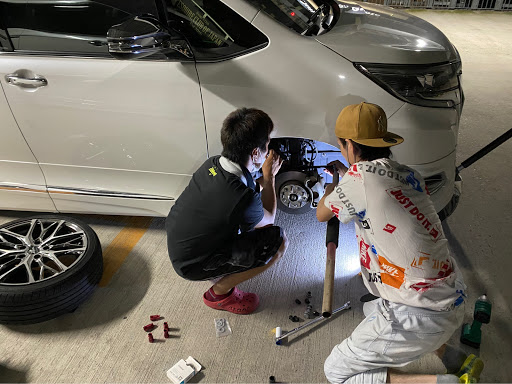 エスクァイア Zrr80gの愛車紹介 Esquire Club Of Japan 鬼キャンボルト J Lineに関するカスタム メンテナンスの投稿画像 車のカスタム情報はcartune