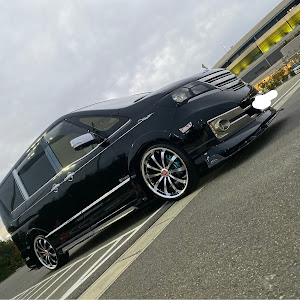 セレナ C26