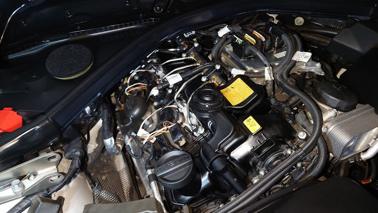 4シリーズ クーペの梅雨明け？・猛暑日・スパシャン グラフェンスプレーに関するカスタム事例の投稿画像4枚目