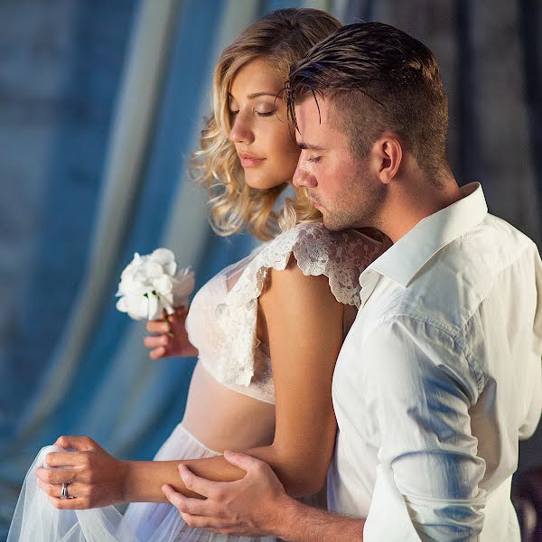 Wedding photographer Anna Paramonkova (paramonkova). Photo of 9 September 2015