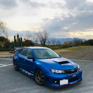 インプレッサ WRX STI GVB