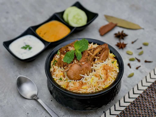 Hyderabadi Chicken Dum Biryani