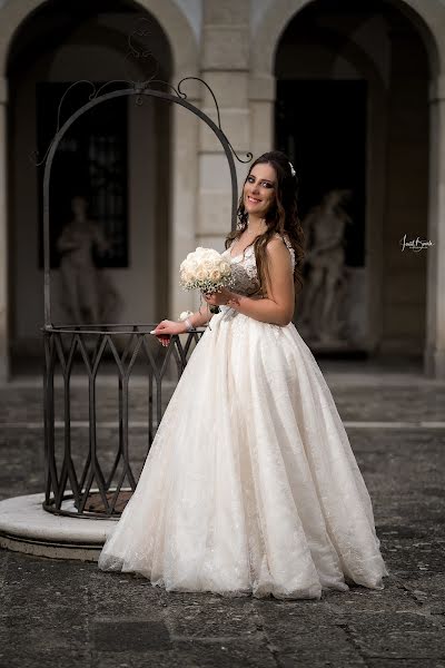 Fotografo di matrimoni Ionut Bacuta (bacuta). Foto del 14 ottobre 2021