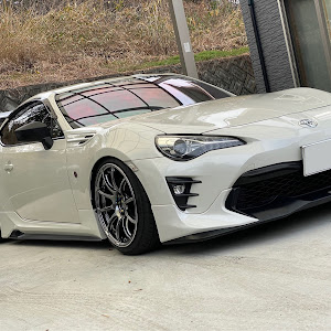 86