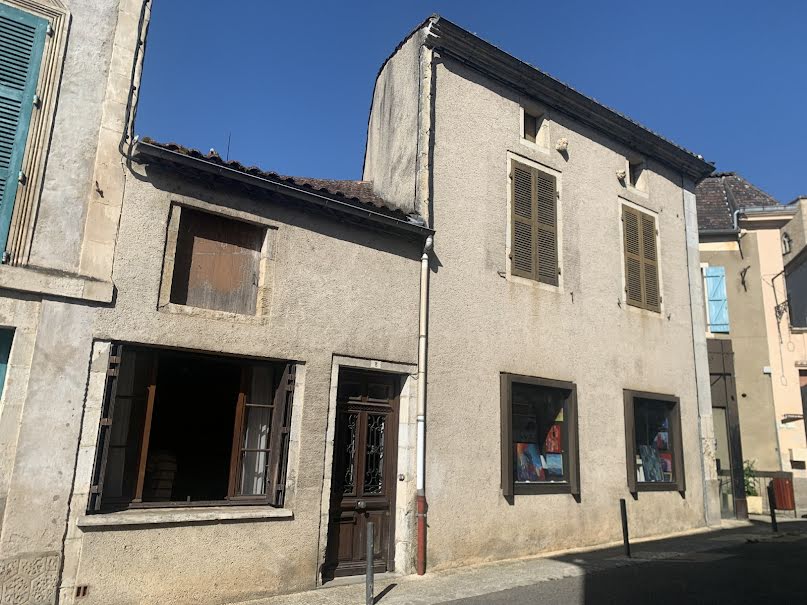 Vente maison 5 pièces 110 m² à Puy-l'Evêque (46700), 77 000 €