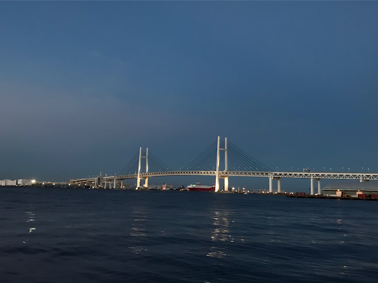 レガシィB4のドライブ・夜景と愛車・横浜・みなとみらいに関するカスタム事例の投稿画像3枚目