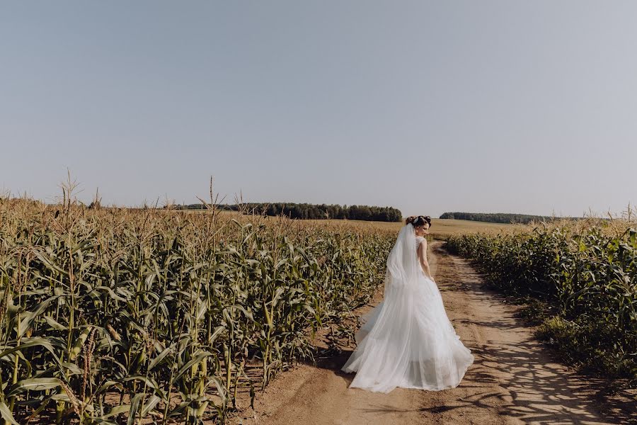 Fotógrafo de casamento Elena Eremina (2lenz). Foto de 21 de janeiro 2019