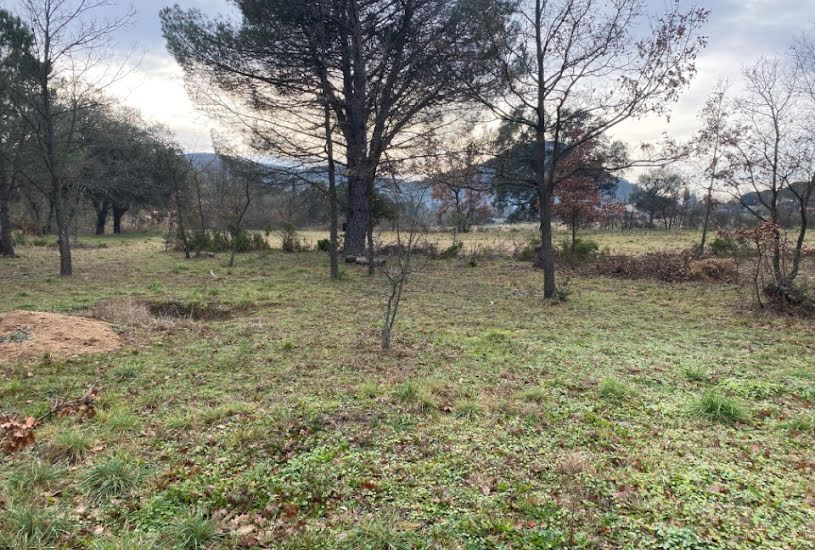  Vente Terrain + Maison - Terrain : 901m² - Maison : 140m² à Fréjus (83600) 