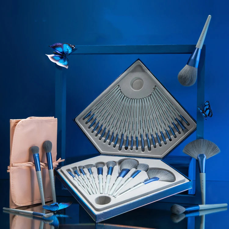 32-delige make-up kwasten set voor beginners, superzacht. Gemakkelijk aan te brengen, professioneel resultaat. Perfect om te starten.