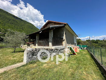 maison à Saint-Vincent-de-Mercuze (38)