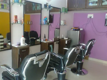 X Be Look Mens Parlour photo 