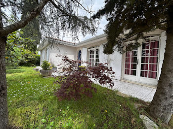 maison à Le Taillan-Médoc (33)