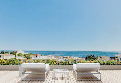 Propriété avec piscine en bord de mer 2