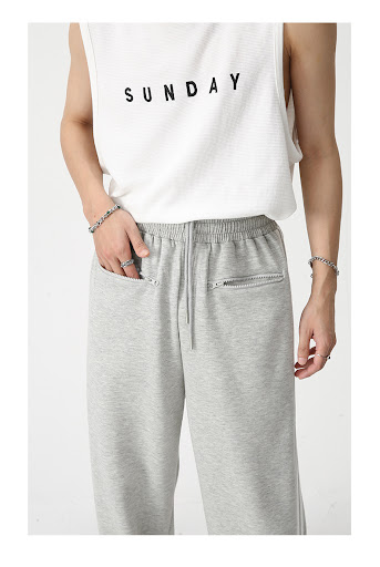 Title 3, Sleeveless vest shoulder pad coat pants – a sty...