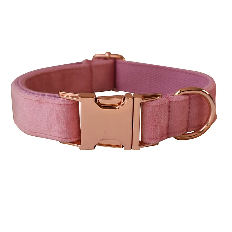 Collier pour chien en velours Double couche microfibre offrant confort et style exceptionnels. Doux, durable et facile d'entretien. Idéal.