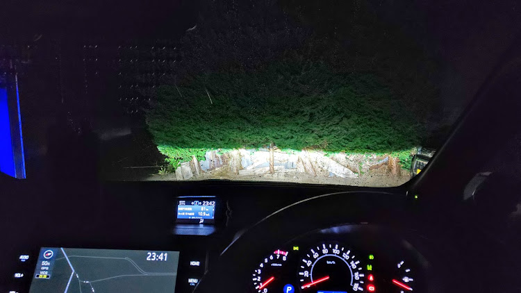 ヴォクシーの恵の雨・洗車したいに関するカスタム事例の投稿画像2枚目