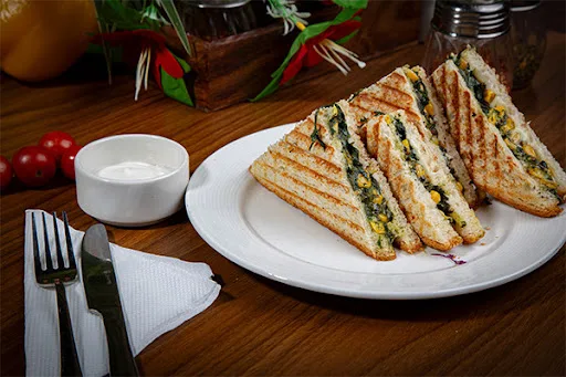 Spinach And Corn Sandwich