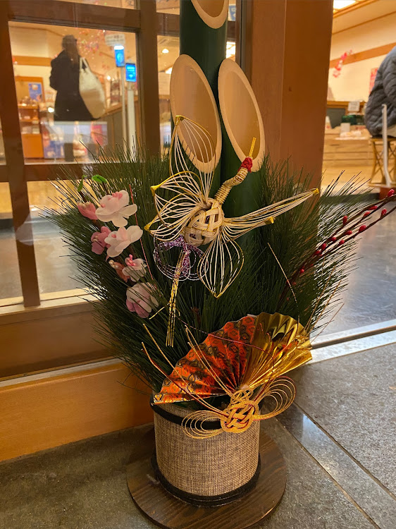 エルグランドのあけましておめでとうございます・今年もよろしくお願いします・エルグランドE52・スーパー銭湯・洗車に関するカスタム事例の投稿画像3枚目