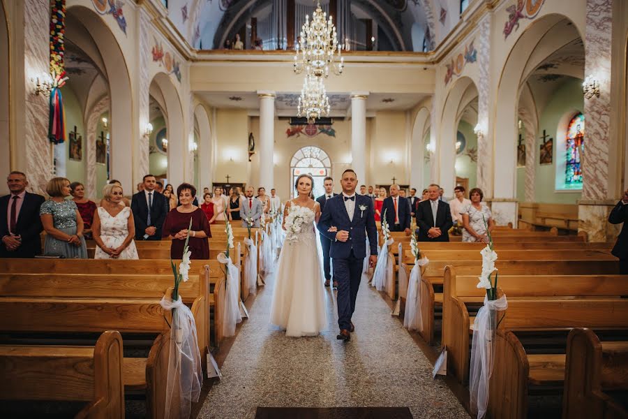 Φωτογράφος γάμων Michał Wojtas (fotopola). Φωτογραφία: 20 Απριλίου 2021