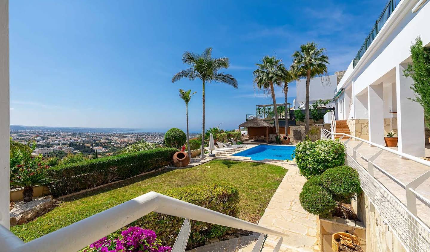 Maison avec jardin et terrasse Paphos