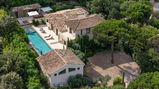 Villa with swimming pool and lush garden in this luxury villa for sale in Ramatuelle ($11,319,553 - 316 m²)