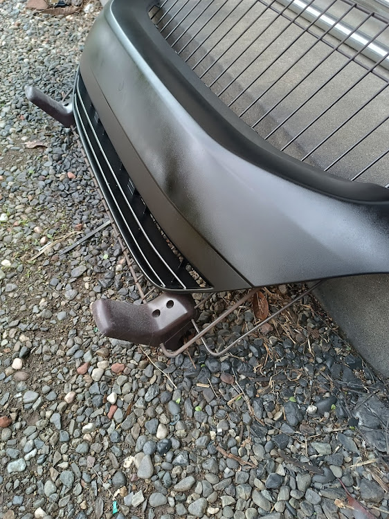 インサイトのタイプR・FK2・目指せピックアップ・DIY・サクラと愛車に関するカスタム事例の投稿画像3枚目