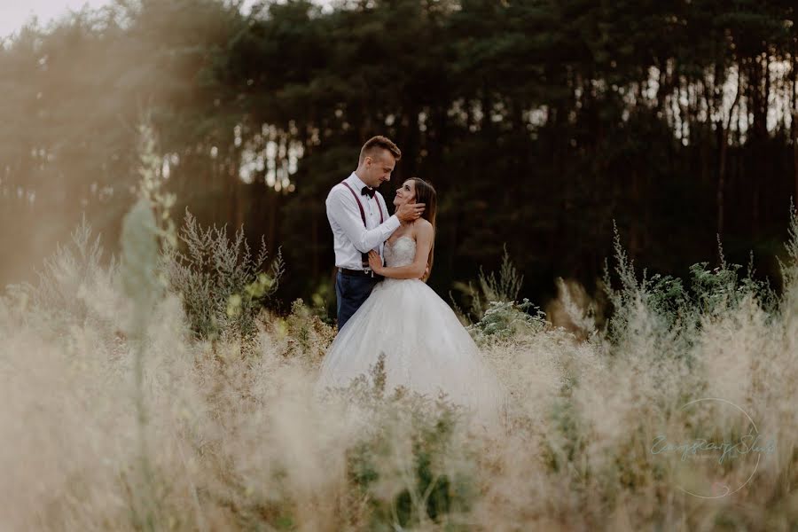 Wedding photographer Anna Frąckowiak (zmyslowyslub). Photo of 24 February 2020