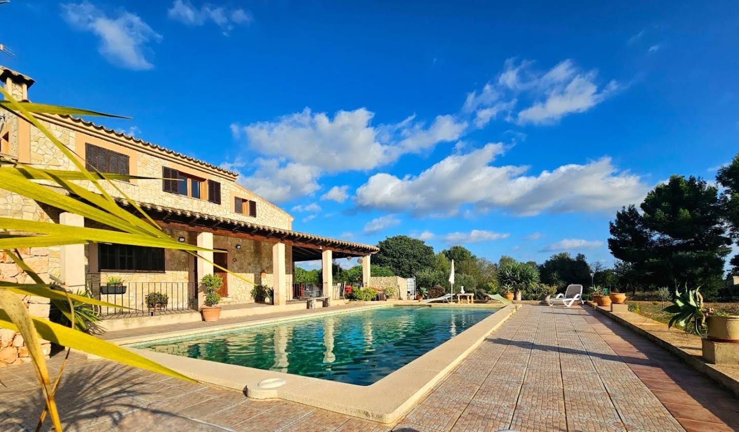 Villa avec piscine et terrasse Llucmajor