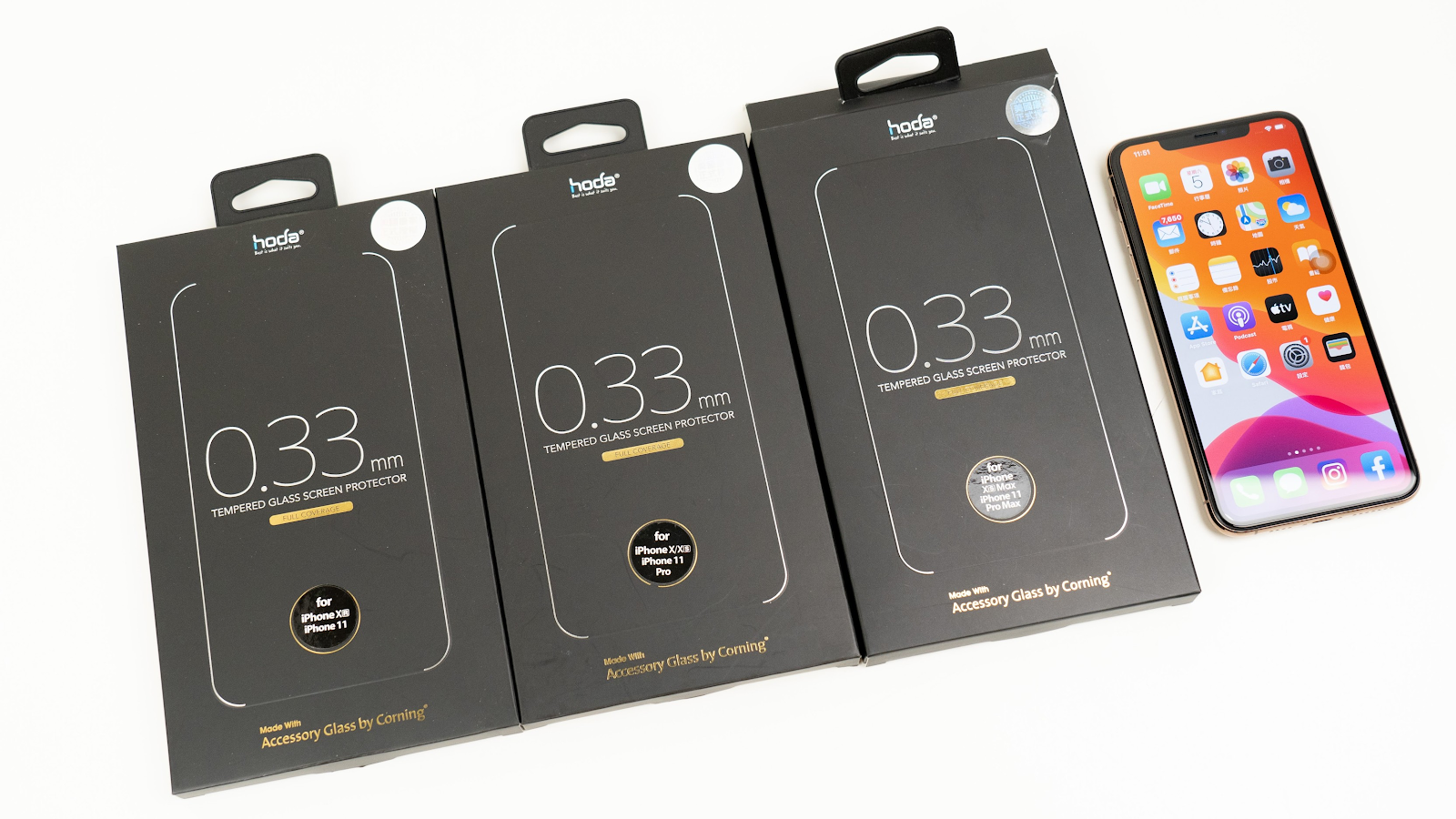 開箱上手 真的需要為iphone 11 貼保護貼 裝保護殼嗎 Hoda 2 5d 3d 隱形滿版玻璃保護貼 Hoda 柔石軍規防摔保護殼 科技狗