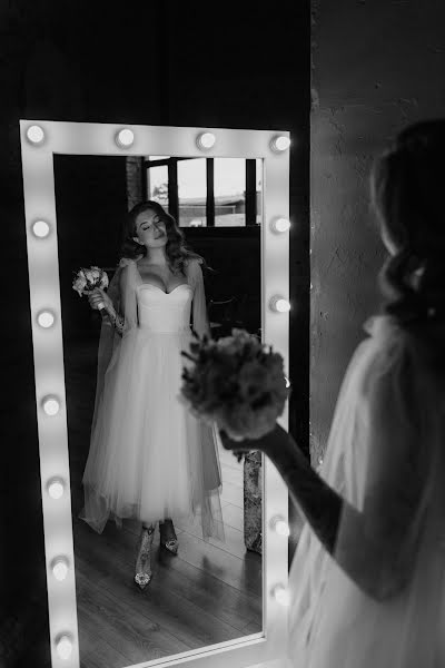 Fotógrafo de casamento Antonina Mazokha (antowik). Foto de 13 de março